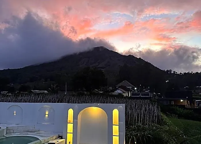 Volcano Side Kintamani 2* バリ島